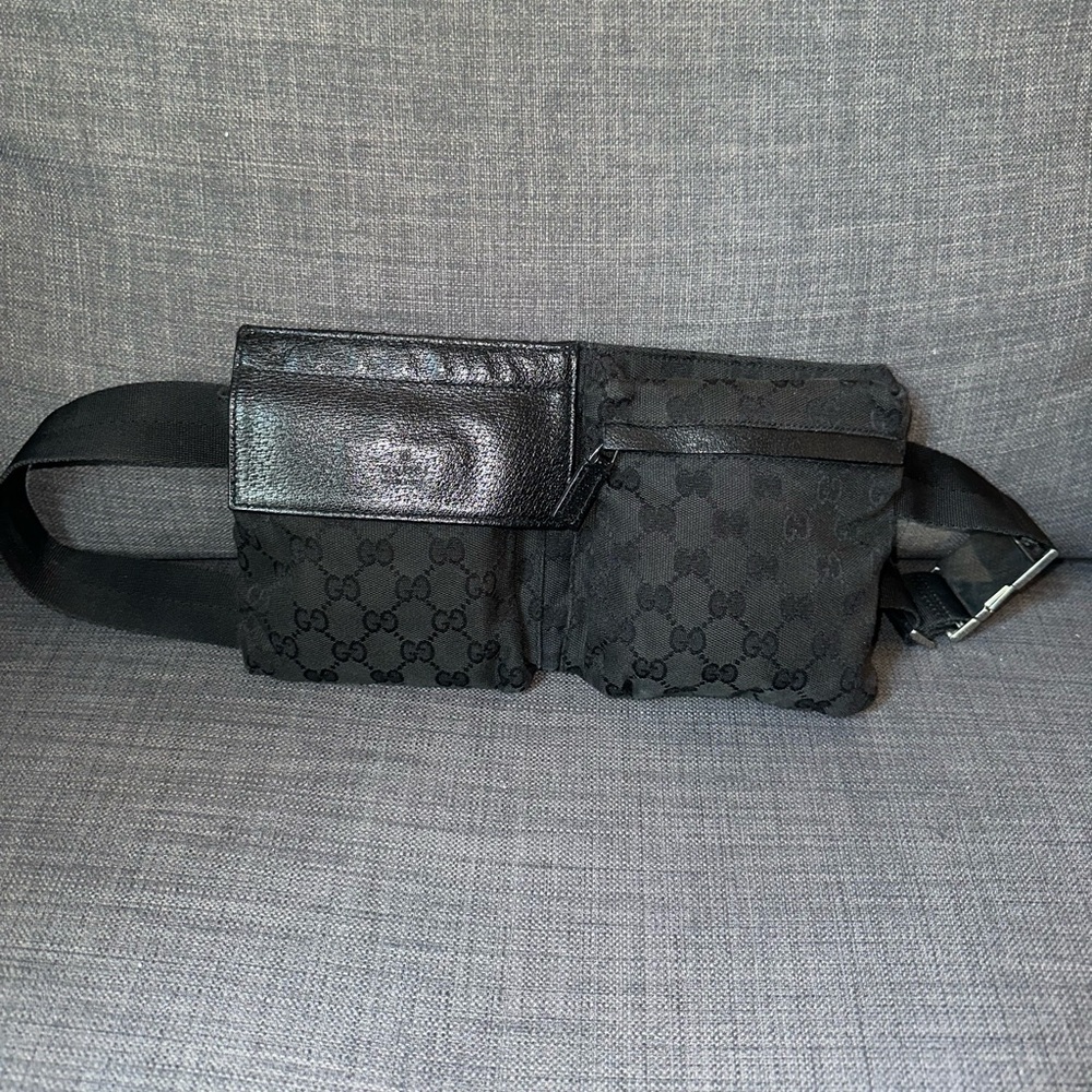 GUCCI GG Canvas Waist Pouch Shoulder Bum Bag Belt Bag Black Leather